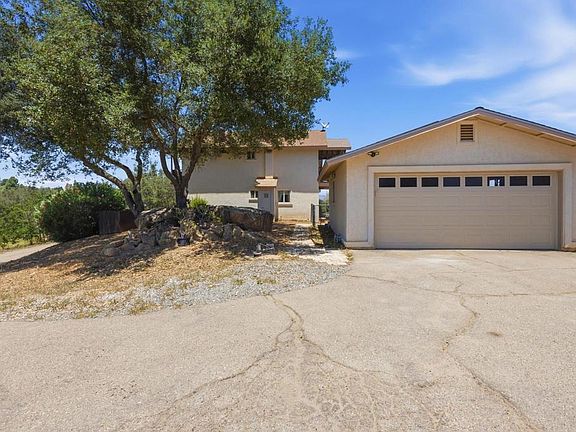 3rd image of 15863 Mussey Grade Rd