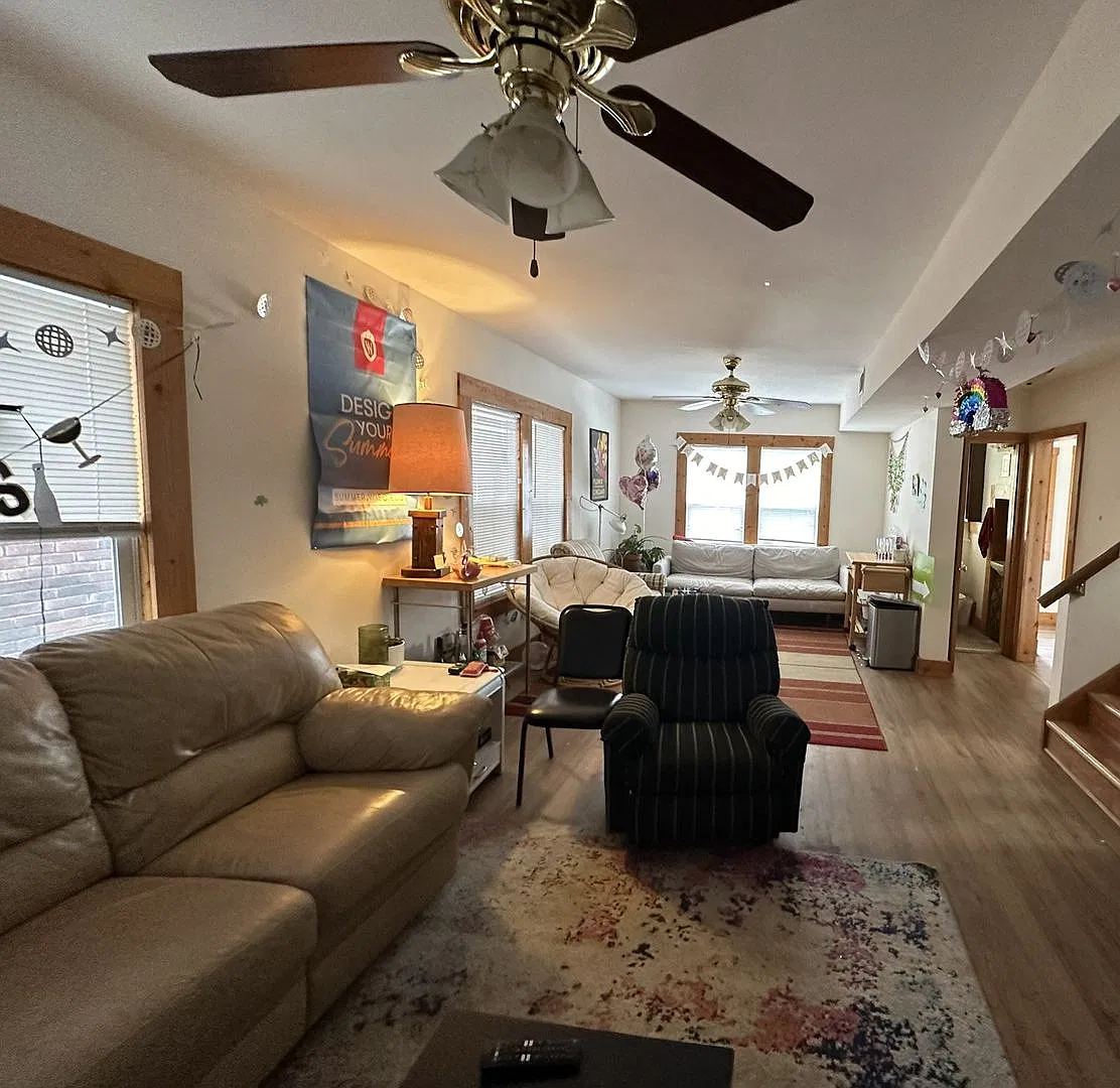 116O — Photo 3