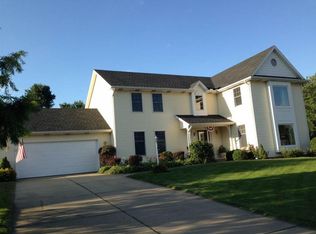 52200 Wyndham Crest Ct, Granger, IN