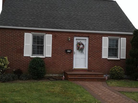 2nd image of 659 Naple Ave