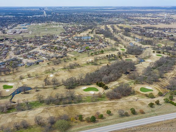 3rd image of Bison Rd