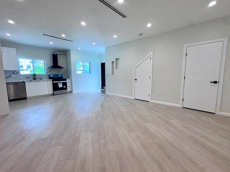 10789 Las Lunitas Ave #10787 — Photo 1