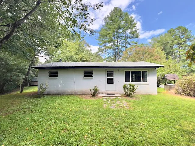 255 Kemp Rd — Photo 9