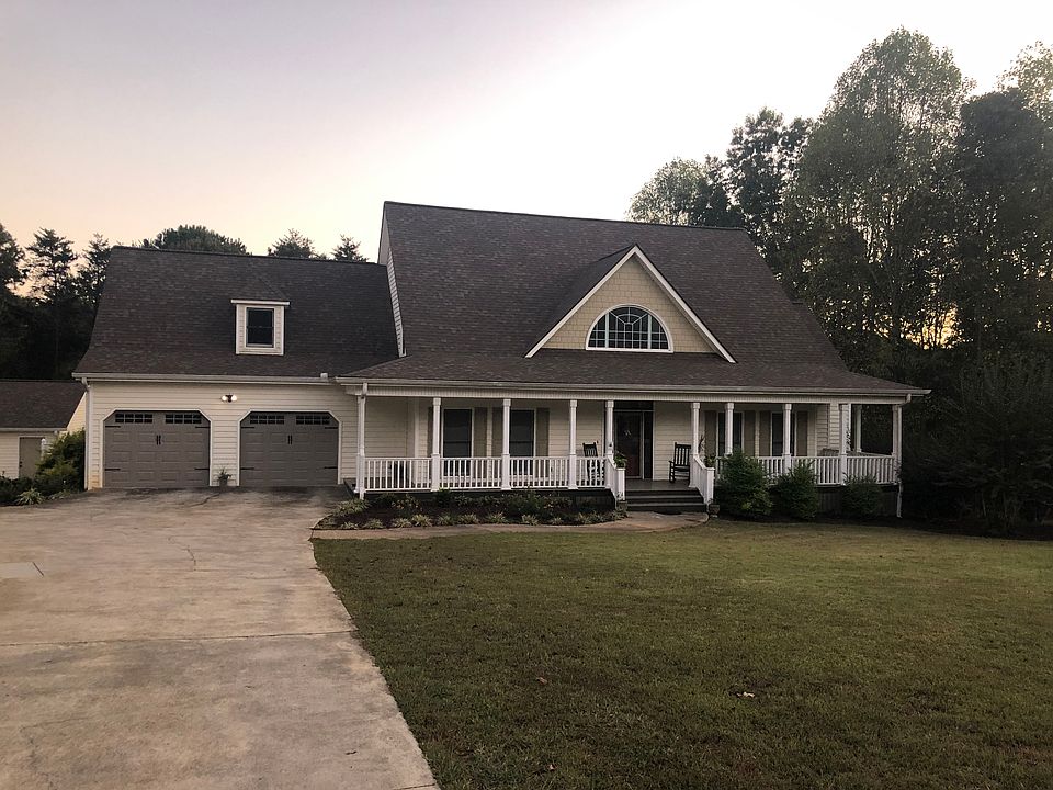 1st image of 210 Featherwood Dr