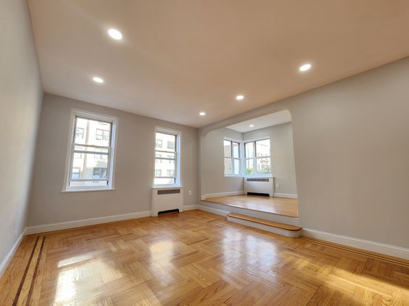 182 Bennett Ave #5E