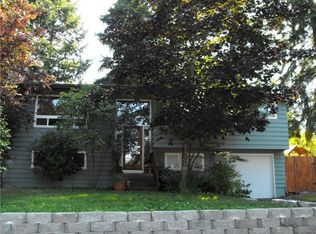 9322 166th Pl NE, Redmond, WA 98052