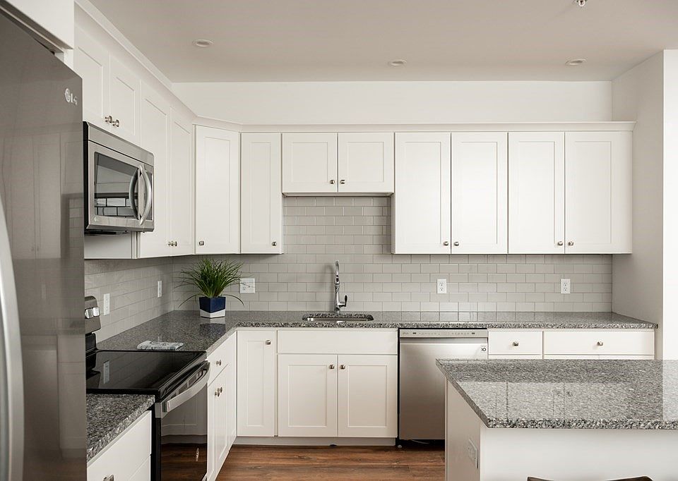 390 Chief Justice Cushing Hwy Cohasset, MA, 02025 Apartments for Rent