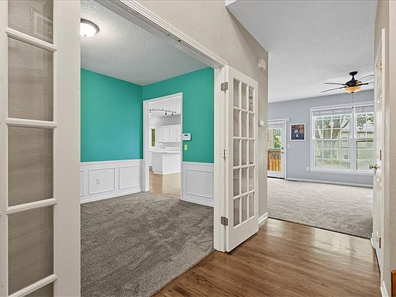 3rd image of 12717 Eby St