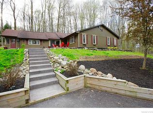 1017 Luther Rd, East Aurora, NY 14052