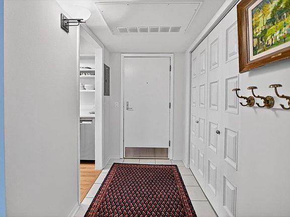 4th image of 6302 Mineral Point Road #306