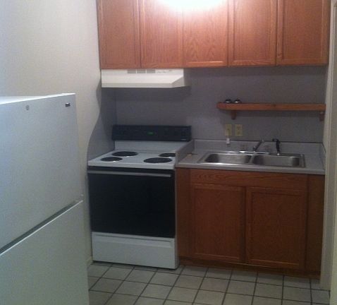 4th image of 514 S 20th St APT 10
