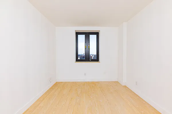 Rented by Oxford Property Group | media 8