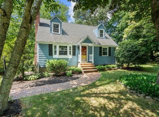875 South St, Walpole, MA 02081