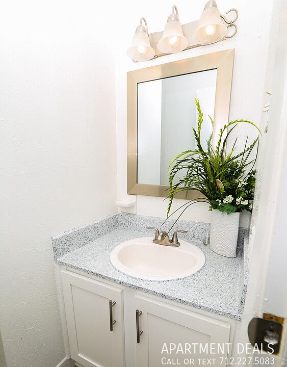 1st image of 1562 Gessner Dr #4377