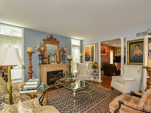 3rd image of 640 Mills St