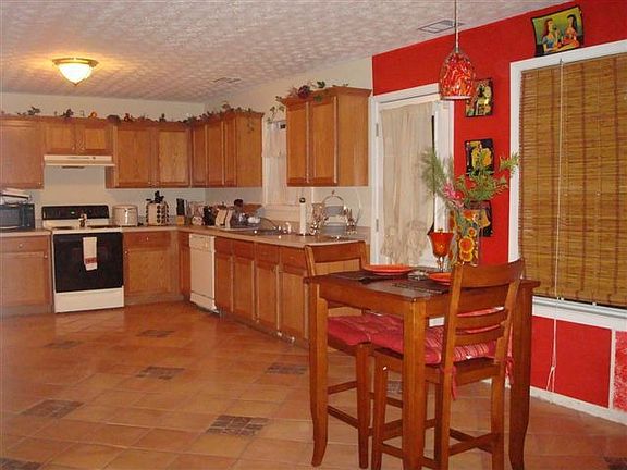 Mexican Saltillo tile Kitchen