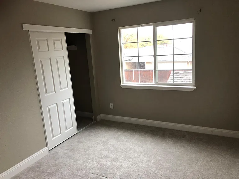 Bedroom 4Bedroo