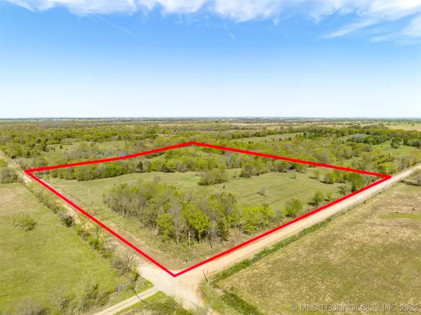 15 Banyan Rd, Morris, OK 74445