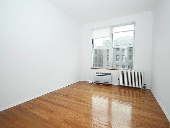 3rd image of 29-01 21st Ave #3F