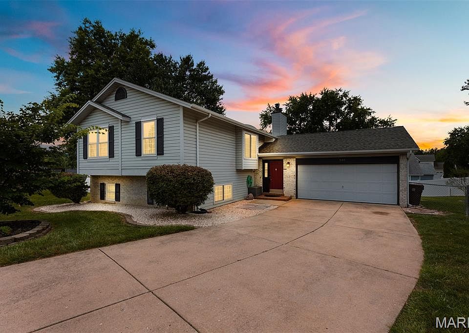 1st image of 536 Hera Ct
