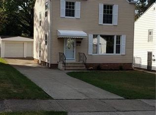 1674 E 243rd St, Euclid, OH