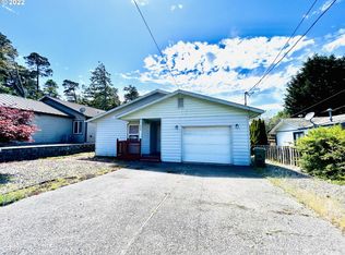 770 Augustine Ave, Coos Bay, OR