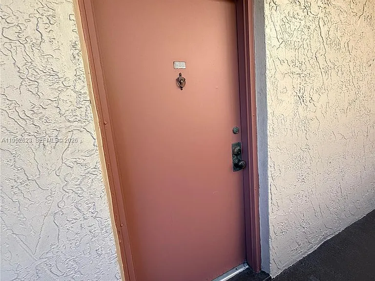 10641 SW 108th Ave #3I — Photo 25