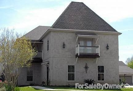 1st image of 105 Mayfair Dr