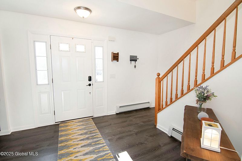 5th image of 282 Hemstreet Road
