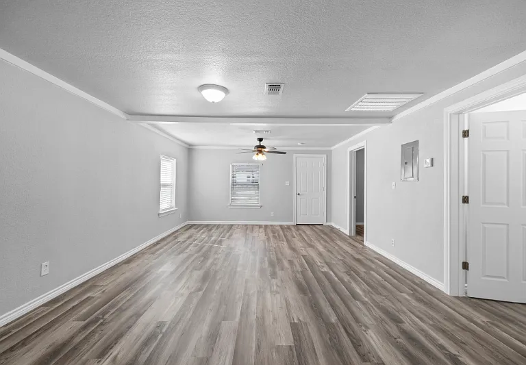133 W 13th Ave #A — Photo 15