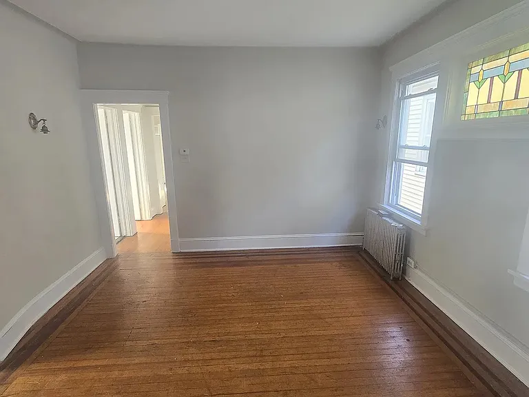239 Hamilton St #2 — Photo 7