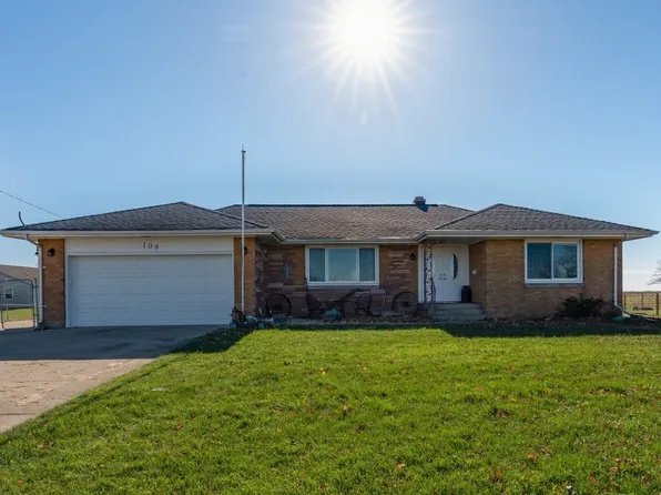 109 E State Route 116, Benson, IL 61516