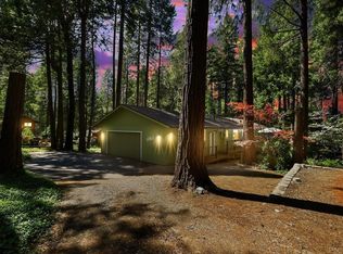 12812 Quaker Hill Cross Rd, Nevada City, CA 95959
