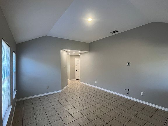4th image of 1222 Calle San Carlos