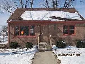 6830 S 78th Ave photo 1