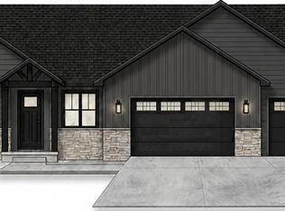 2758 Westline Rd, Green Bay, WI 54313