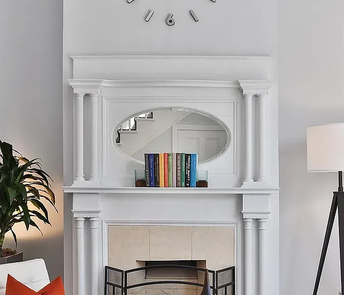 685 Capp St — Photo 6