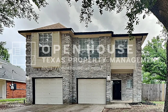 905 Freshwood Ct — Photo 1