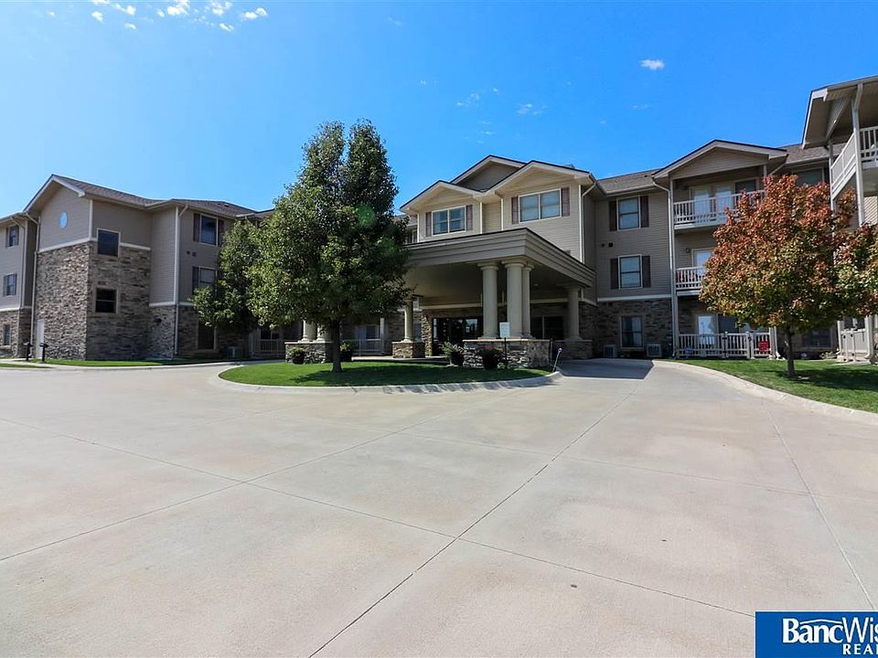 1st image of 5831 Enterprise Dr APT 109