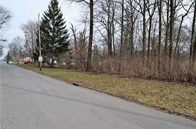 2nd image of S Meridian Rd