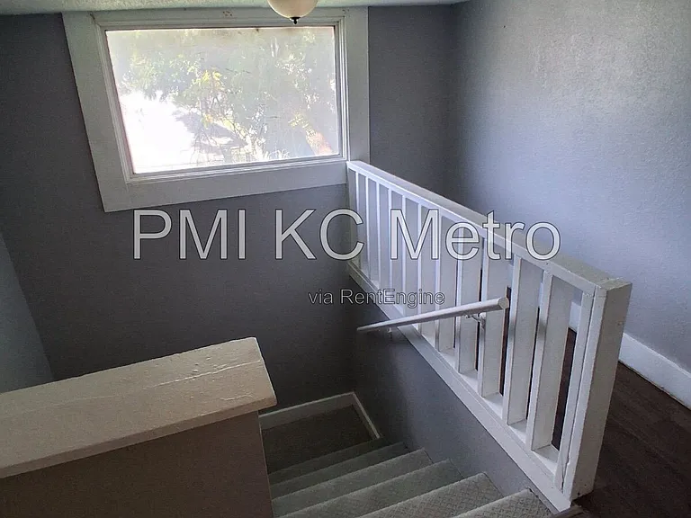 4607 Olive St — Photo 9