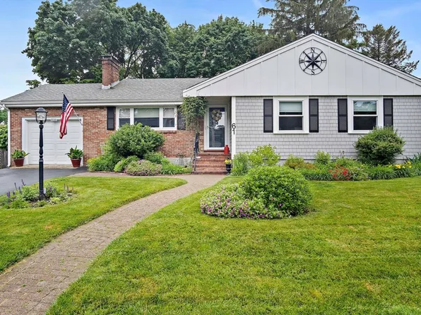 61 Hillsboro St, Quincy, MA 02169