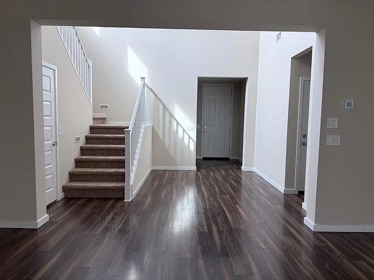 9519 W Fallen Leaf Ln — Photo 3