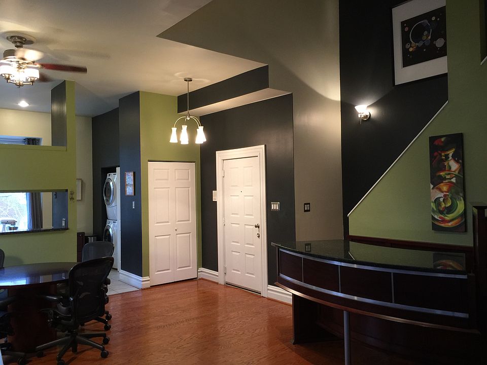 Lafayette Square Condo - Park View