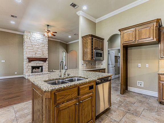 3rd image of 112 Star Ridge Cir