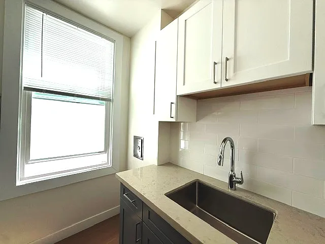756 Commercial St #3 — Photo 1