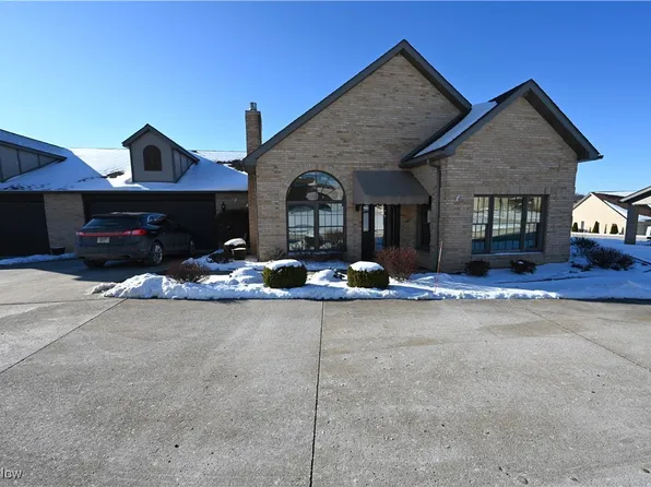 49155 Eagle Dr, East Liverpool, OH 43920