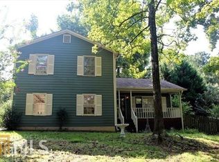 1607 Woodsong Ct, Grayson, GA