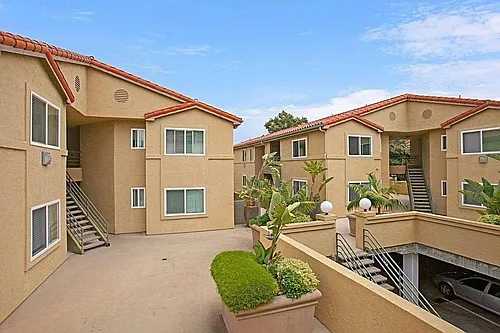 7405 Charmant Dr #2124 Photo 1
