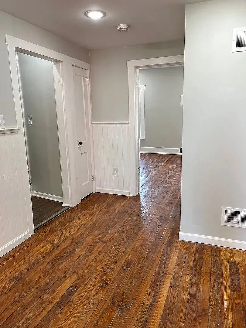 522 Manor Street — Photo 4